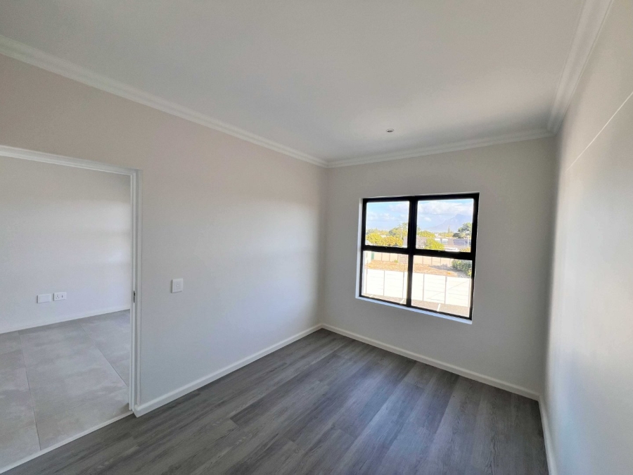 2 Bedroom Property for Sale in Table View Western Cape
